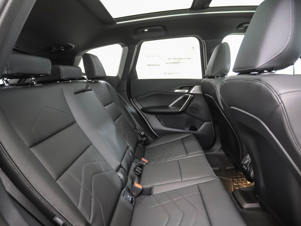 Certified 2025 BMW X1 xDrive28i w/ Premium Package image 27