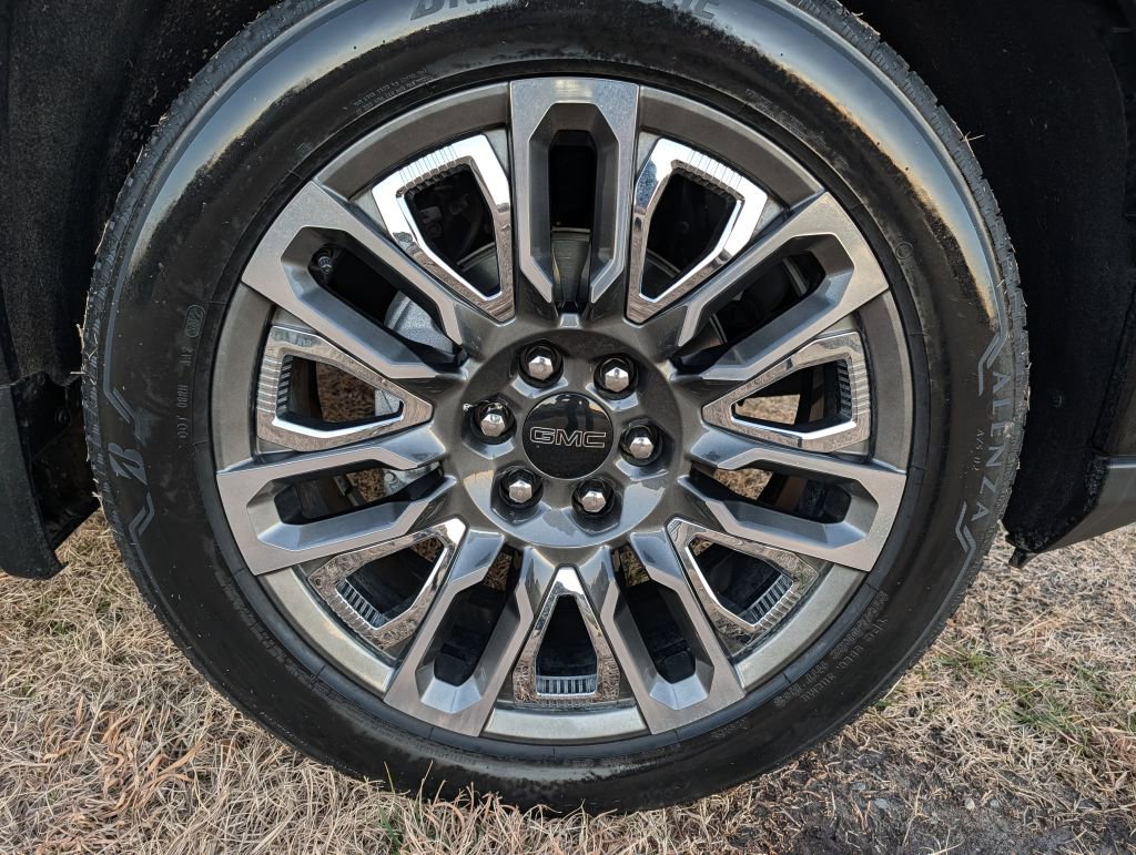 Used 2023 GMC Sierra 1500 Denali Ultimate image 15