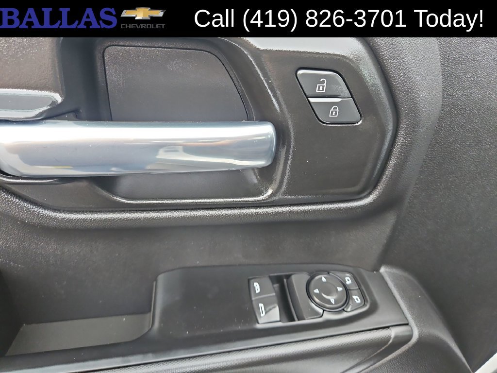 Certified 2025 Chevrolet Silverado 1500 W/T RWD image 24