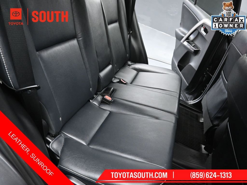 Used 2017 Toyota RAV4 Limited image 25