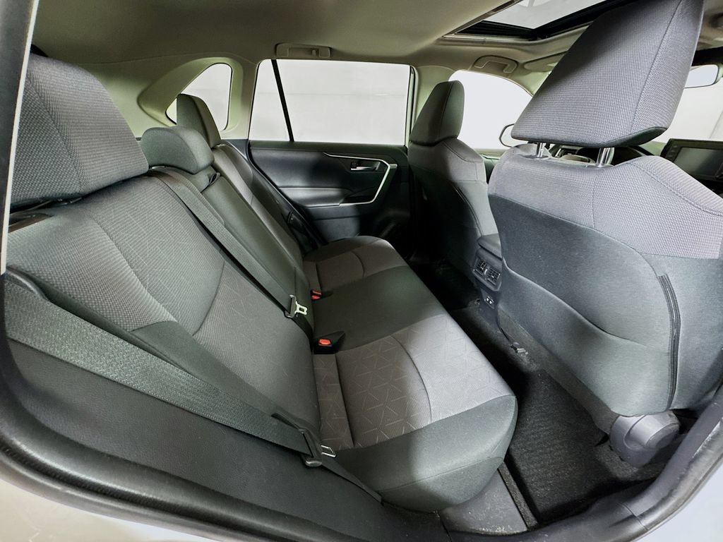 Used 2019 Toyota RAV4 XLE w/ All Weather Liner Package AWD/4WD image 26
