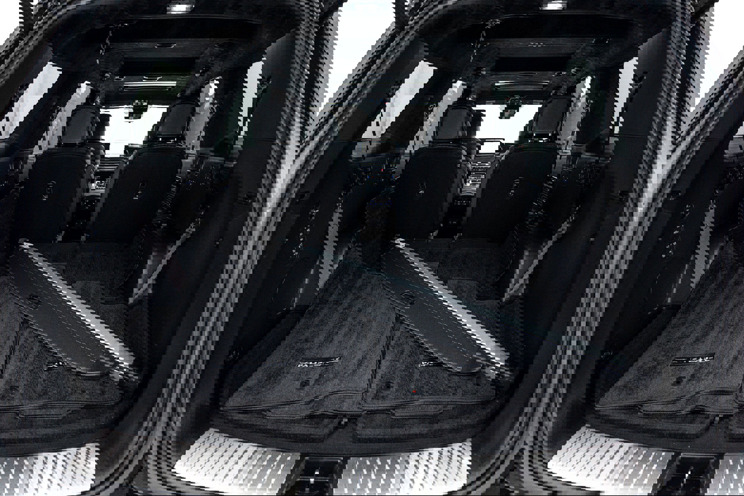 Used 2024 Hyundai Palisade Calligraphy image 20