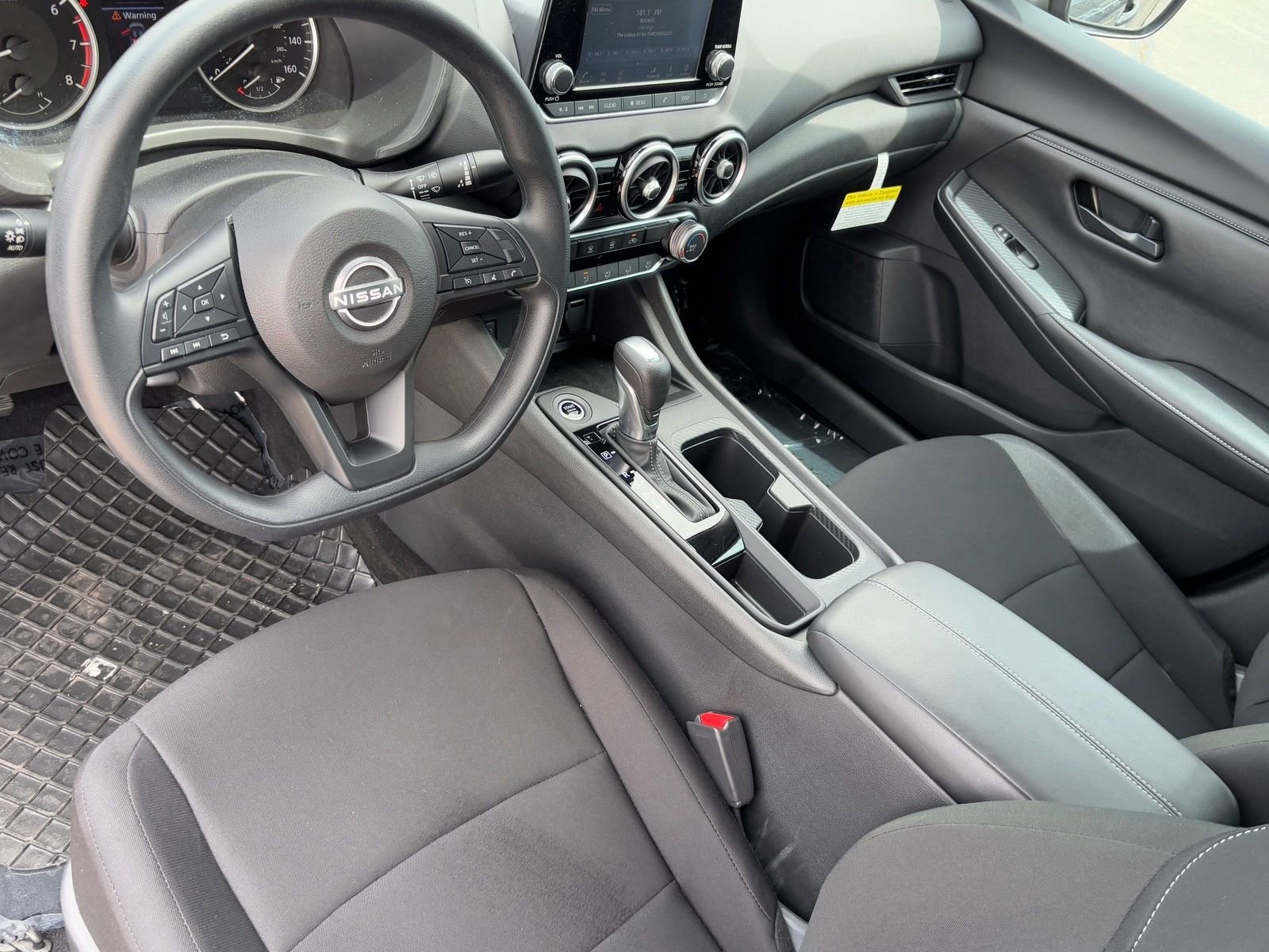 Used 2025 Nissan Sentra S image 16