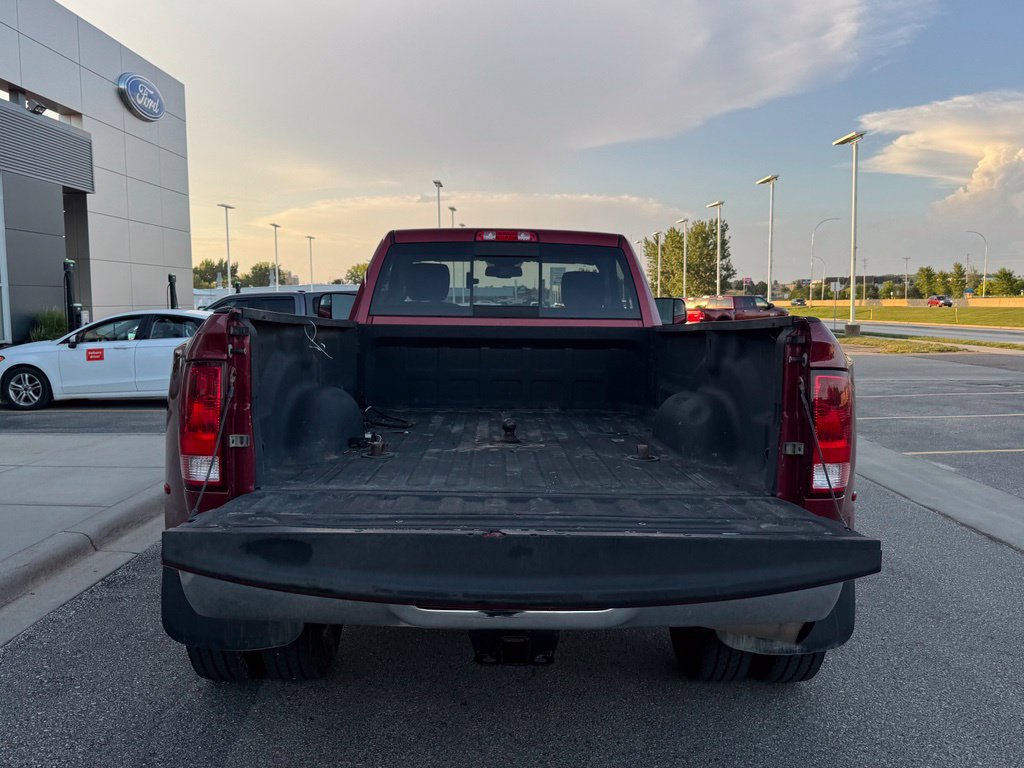 Used 2015 RAM 3500 SLT w/ Popular Equipment Group AWD/4WD image 34