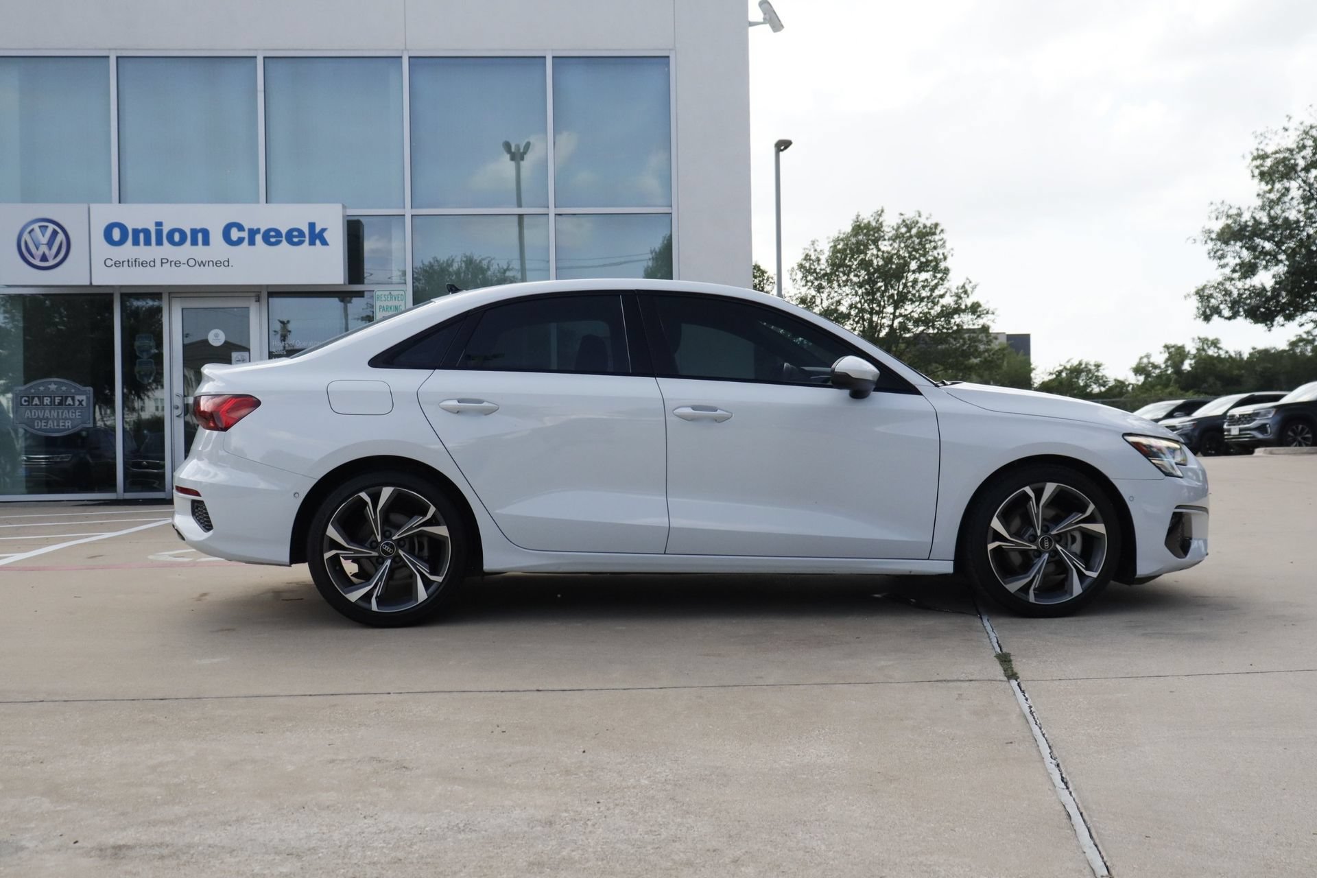 Used 2022 Audi A3 2.0T Premium Plus AWD/4WD image 4