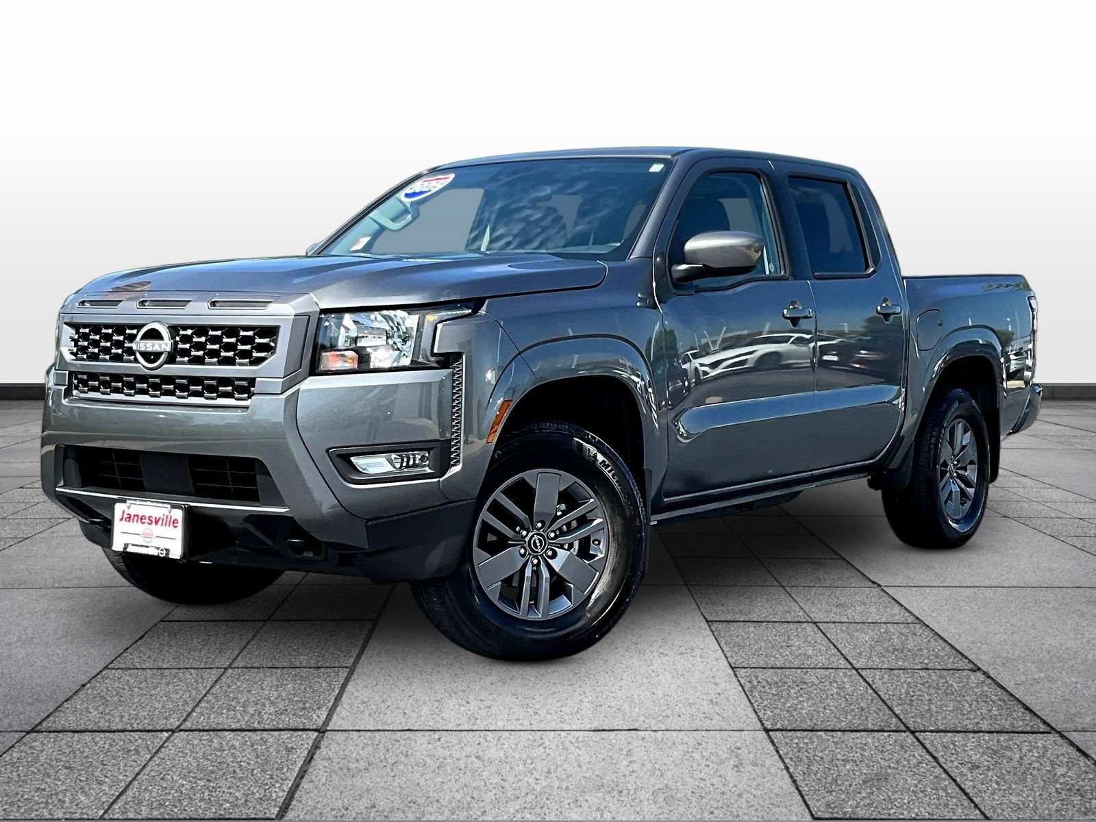Certified 2025 Nissan Frontier SV w/ SV Convenience Package AWD/4WD image 3