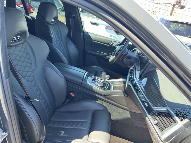 Used 2025 BMW X6 M Competition w/ Executive Package AWD/4WD image 27