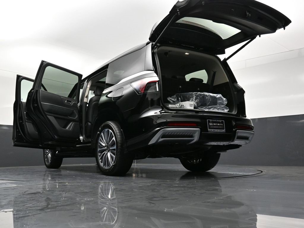 New 2026 INFINITI QX80 Luxe image 40