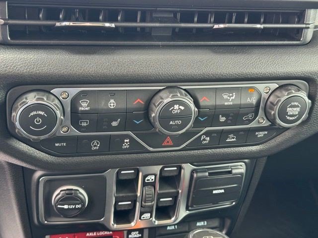 New 2026 Jeep Gladiator Sport AWD/4WD image 21