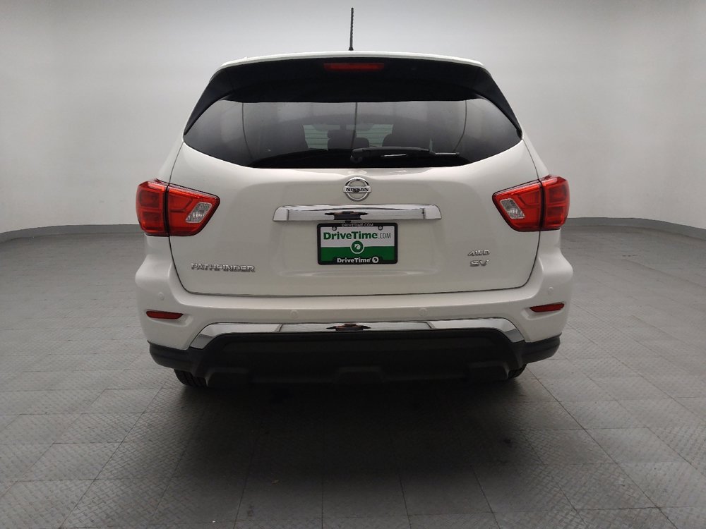 Used 2018 Nissan Pathfinder SV AWD/4WD image 6