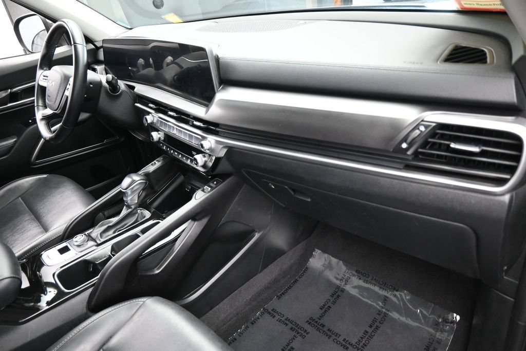 New 2024 Kia Telluride S w/ S Sunroof Package FWD image 43