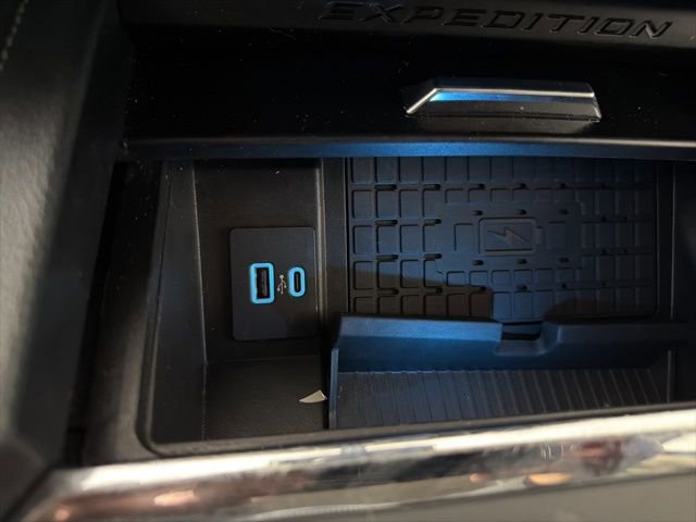 Used 2024 Ford Expedition Max XLT RWD image 29
