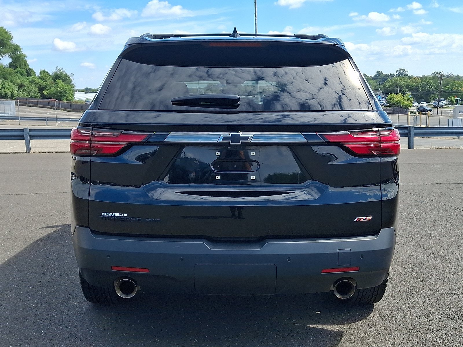 Used 2023 Chevrolet Traverse RS AWD/4WD image 5