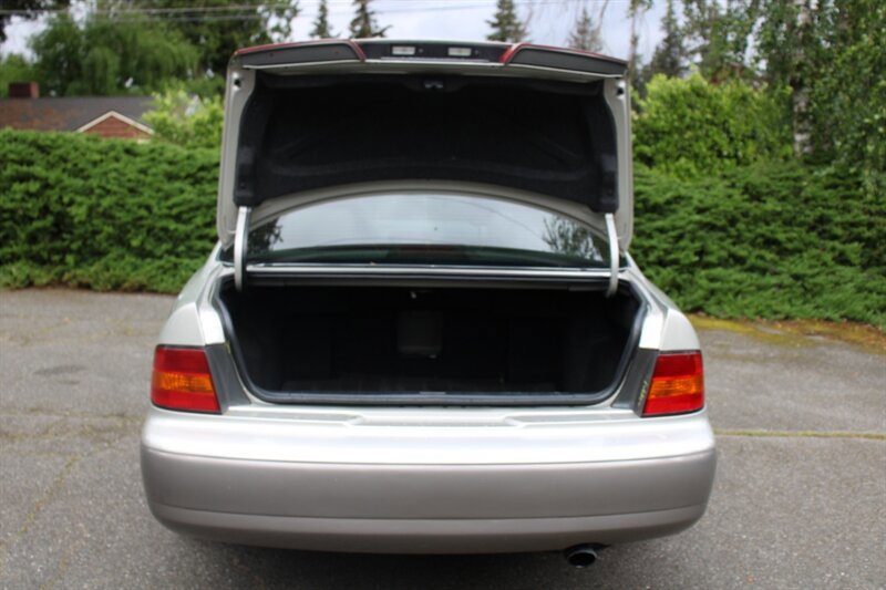 Used 1999 Lexus ES 330 FWD image 17