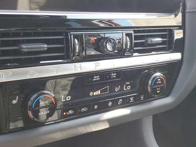 New 2026 Nissan Pathfinder SV image 25