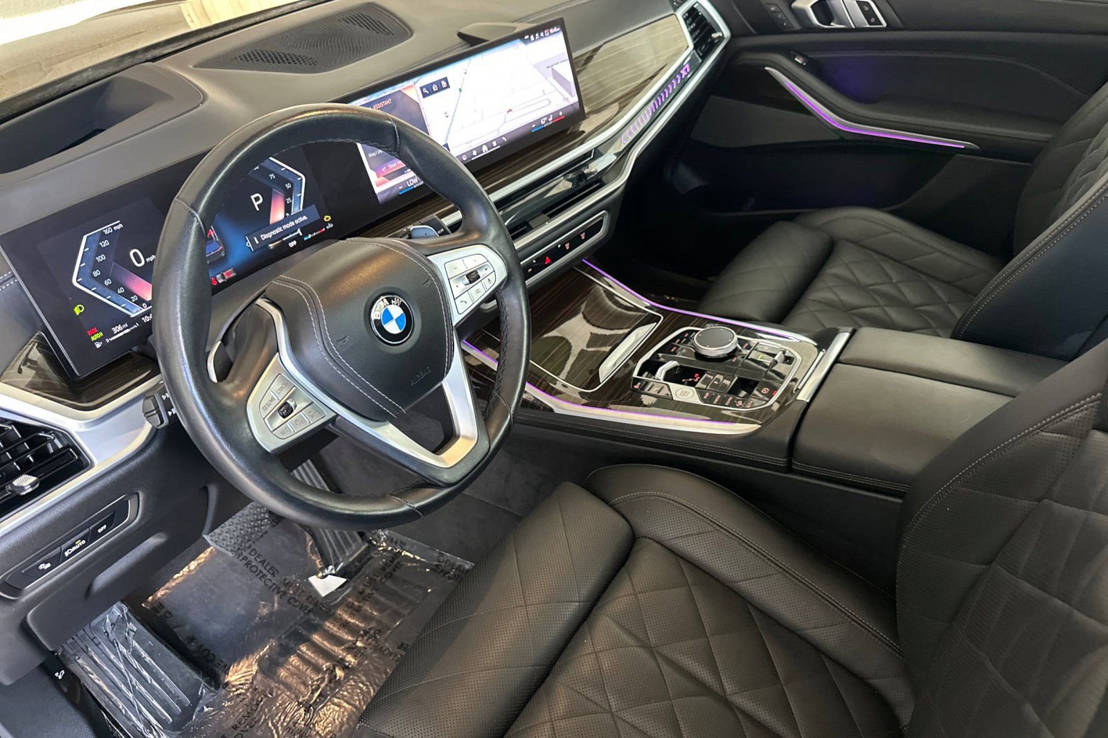 Used 2024 BMW X7 xDrive40i AWD/4WD image 11