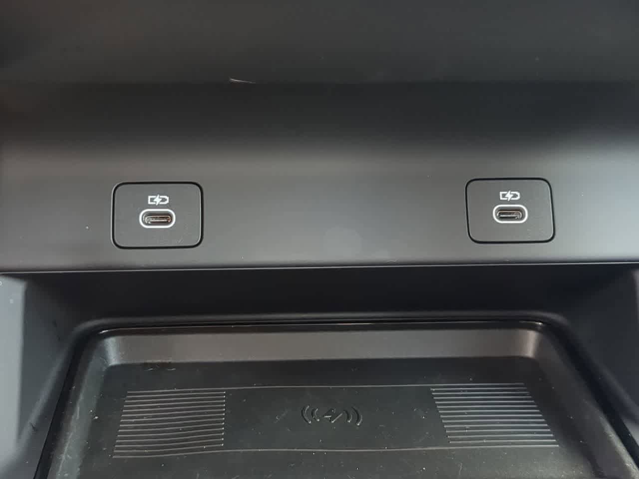 Certified 2025 Land Rover Discovery Sport S AWD/4WD image 31