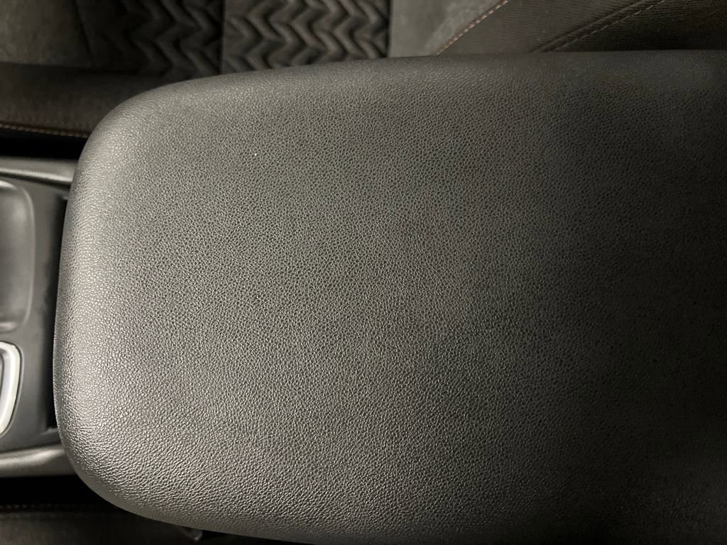 Certified 2023 Chevrolet Equinox LT w/ LPO, Floor Liner Package AWD/4WD image 26