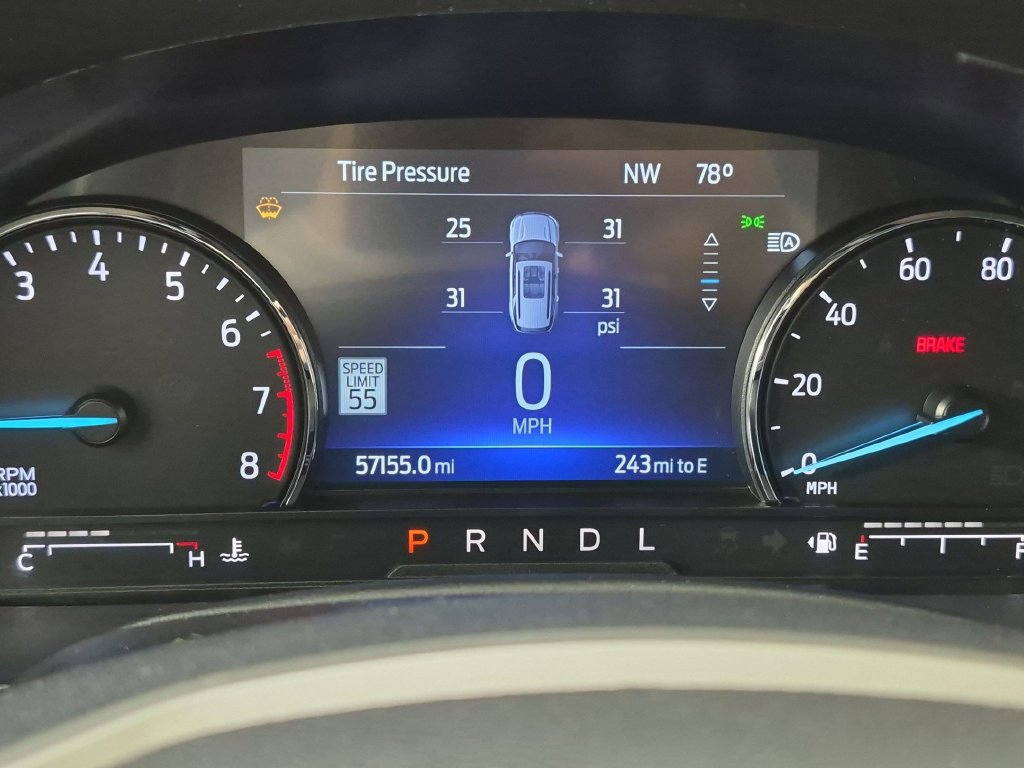 Used 2022 Ford Explorer XLT w/ Equipment Group 202A RWD image 24