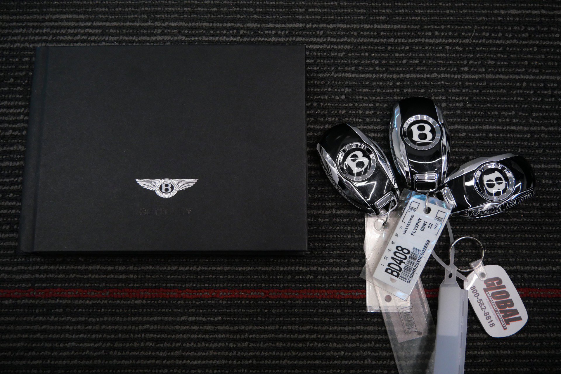 Used 2022 Bentley Flying Spur Plug-In Hybrid image 19