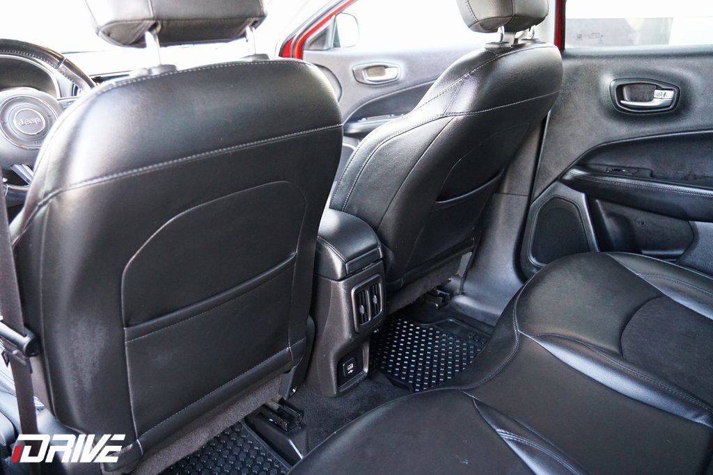 Used 2020 Jeep Compass Latitude image 32