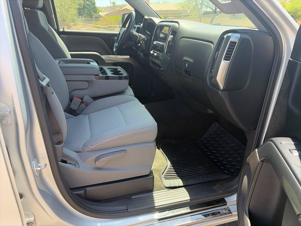 Used 2017 Chevrolet Silverado 1500 LT w/ All Star Edition AWD/4WD image 22
