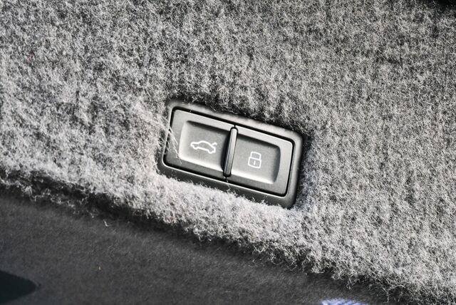 Used 2024 Lamborghini Urus S AWD/4WD image 41