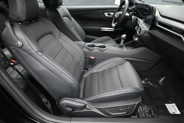 Used 2026 Ford Mustang Premium RWD image 12
