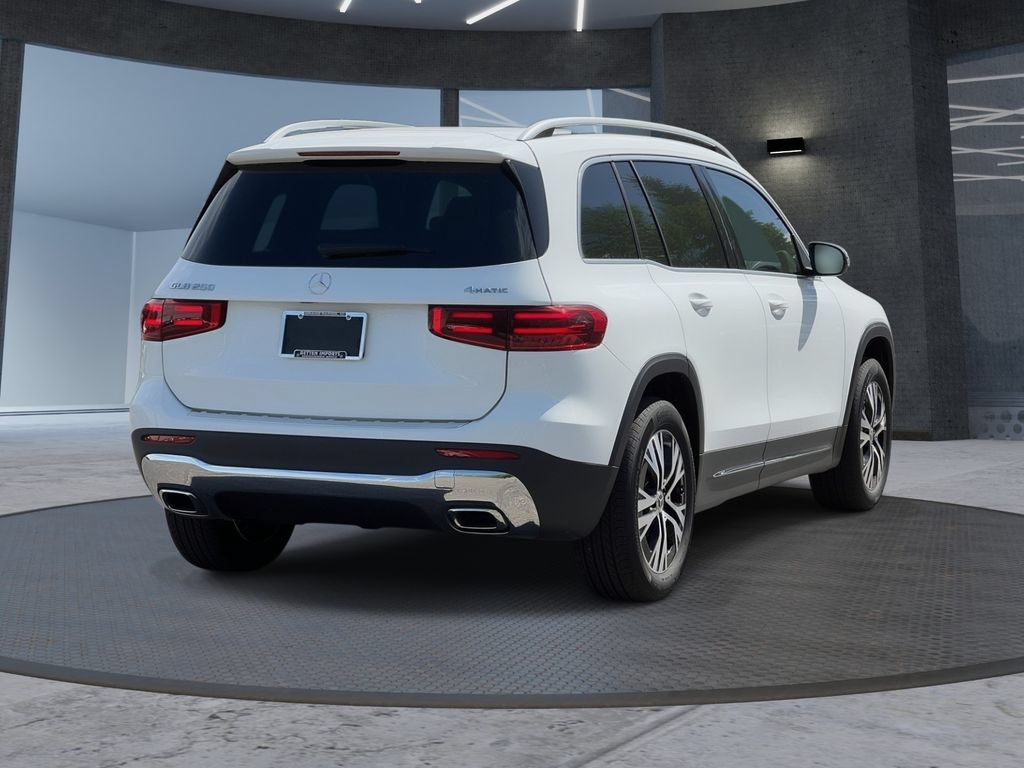 New 2026 Mercedes-Benz GLB 250 4MATIC image 4