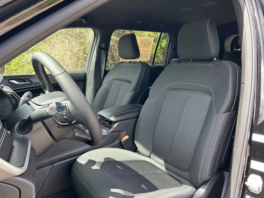 Used 2024 Jeep Grand Cherokee L Laredo w/ Luxury Tech Group I image 20