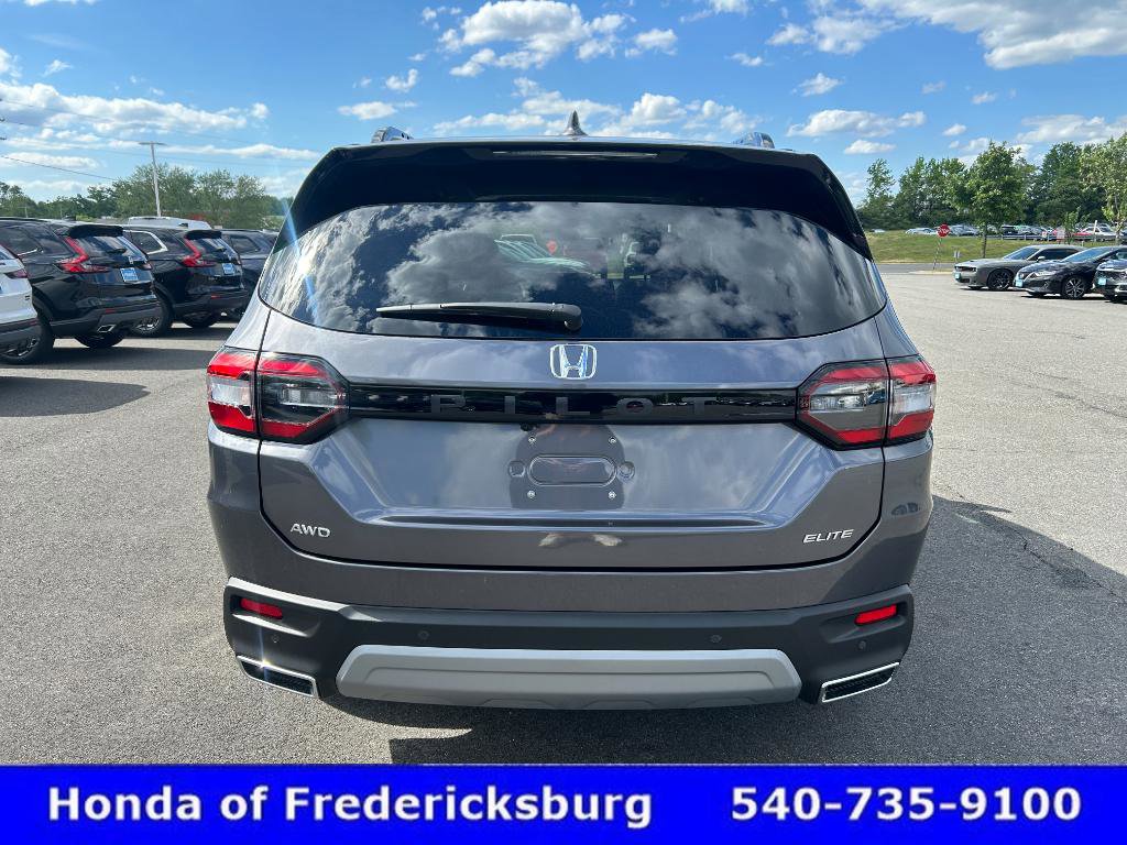 Used 2025 Honda Pilot Elite image 5