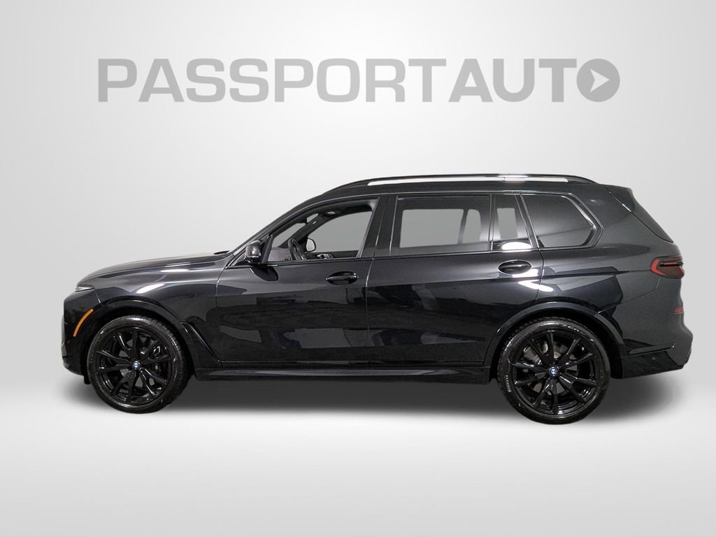 Used 2026 BMW X7 M60i image 2