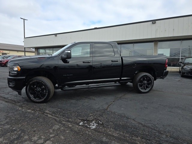 Used 2024 RAM 2500 Big Horn w/ Night Edition image 3