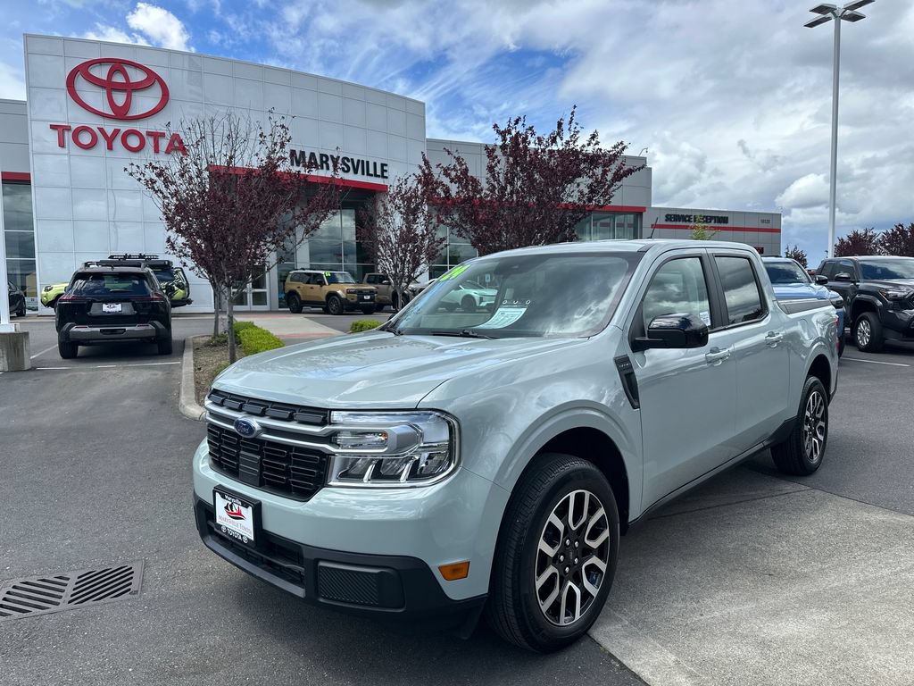 Used 2024 Ford Maverick Lariat AWD/4WD image 1