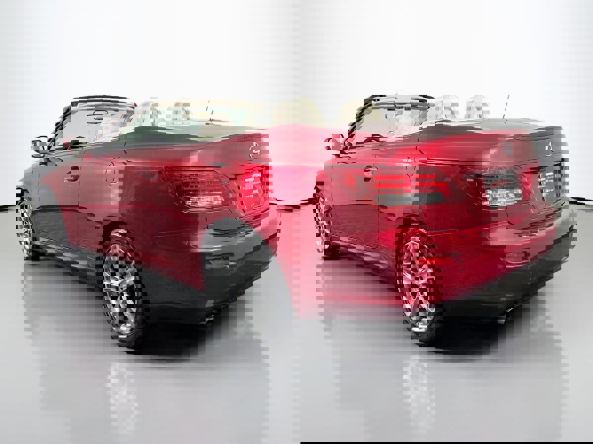 Used 2013 Lexus IS 250C image 9