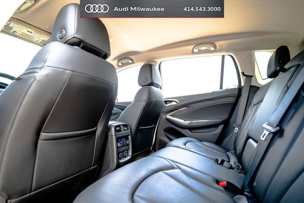 Used 2020 Buick Envision Essence FWD image 36