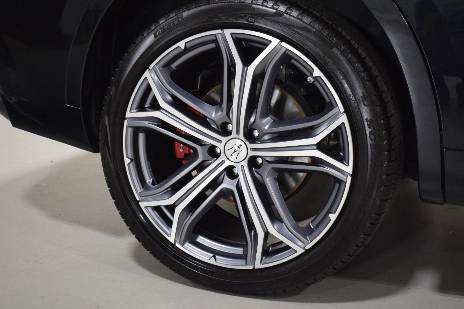 Certified 2022 Maserati Levante Modena image 15