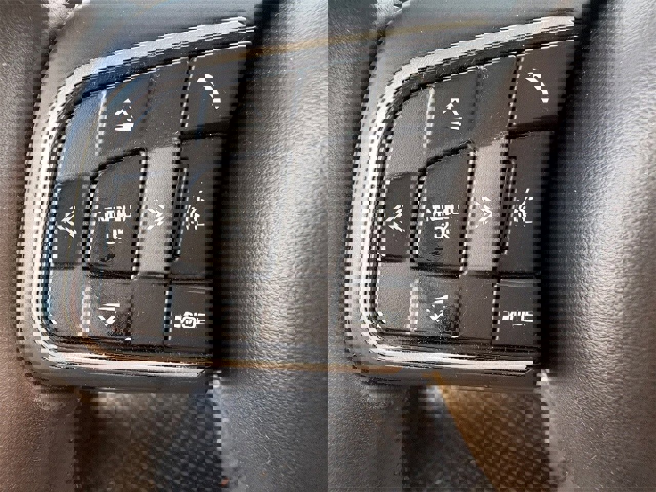 Used 2017 Jaguar XF Premium image 27