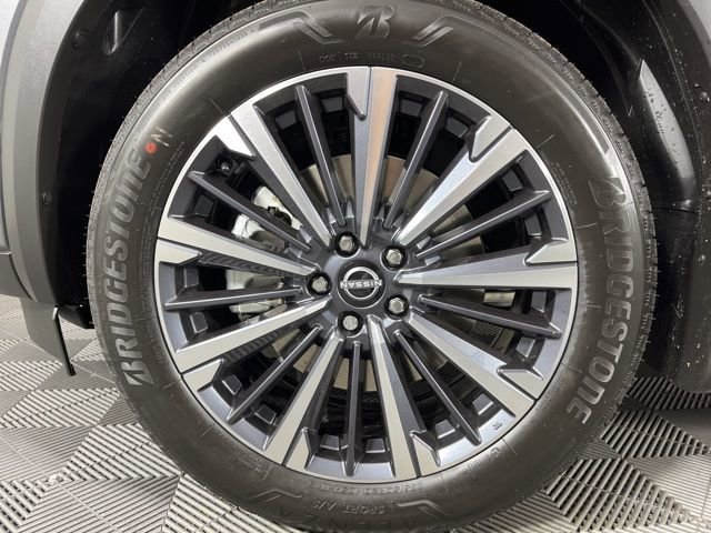 New 2026 Nissan Pathfinder Platinum image 12