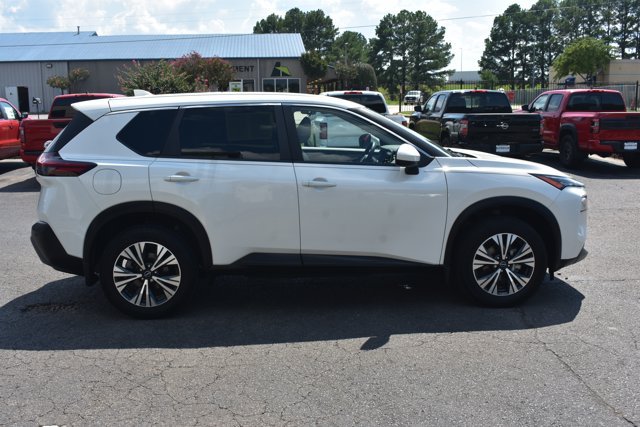 Used 2023 Nissan Rogue SV AWD/4WD image 4