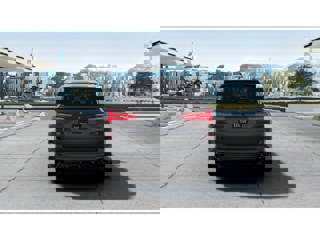 New 2026 BMW X5 M60i image 5