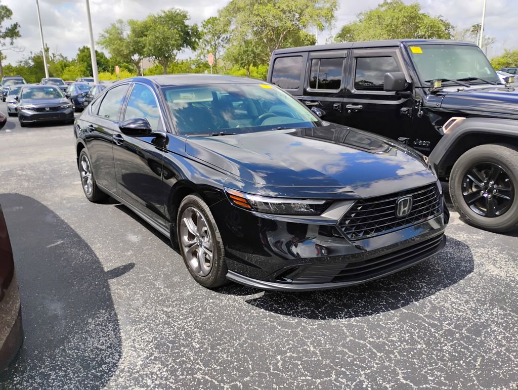 Used 2024 Honda Accord EX image 1