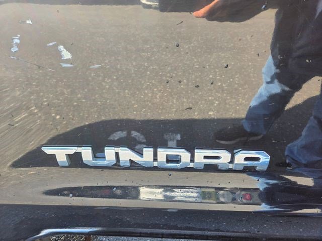 Used 2016 Toyota Tundra SR5 w/ SR5 Upgrade Package AWD/4WD image 22