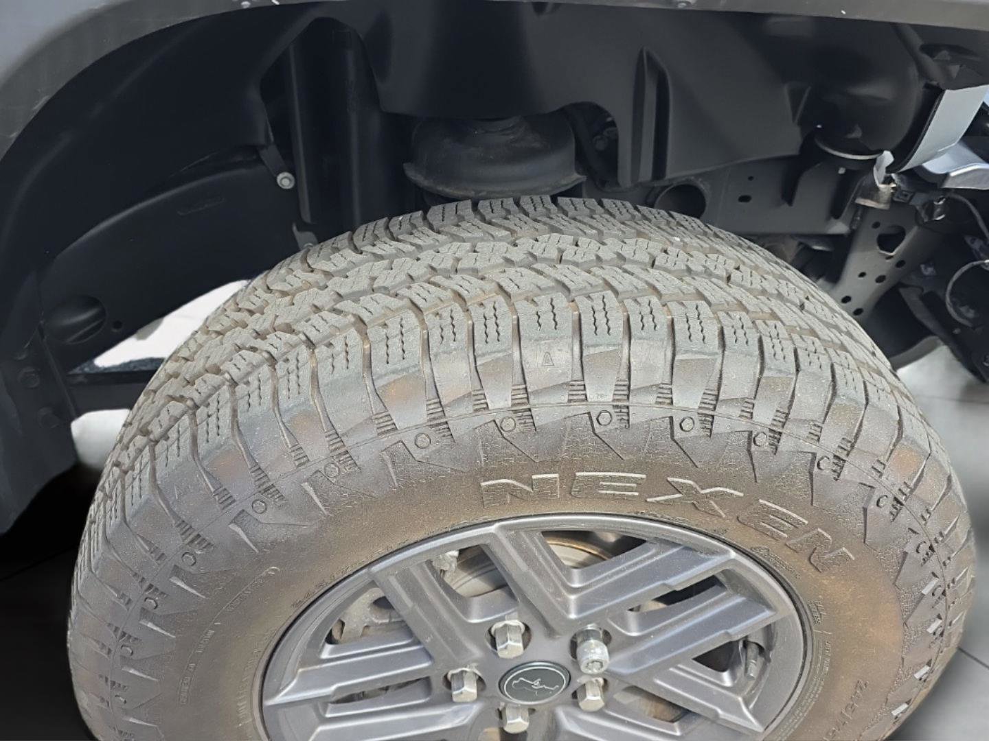 Used 2023 Jeep Wrangler Unlimited Rubicon 4xe w/ Steel Bumper Group AWD/4WD image 35