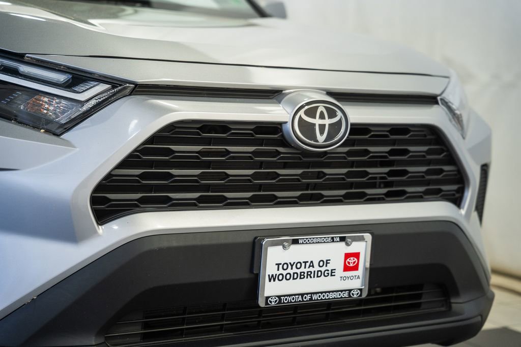 Used 2023 Toyota RAV4 XLE w/ Convenience Package AWD/4WD image 11