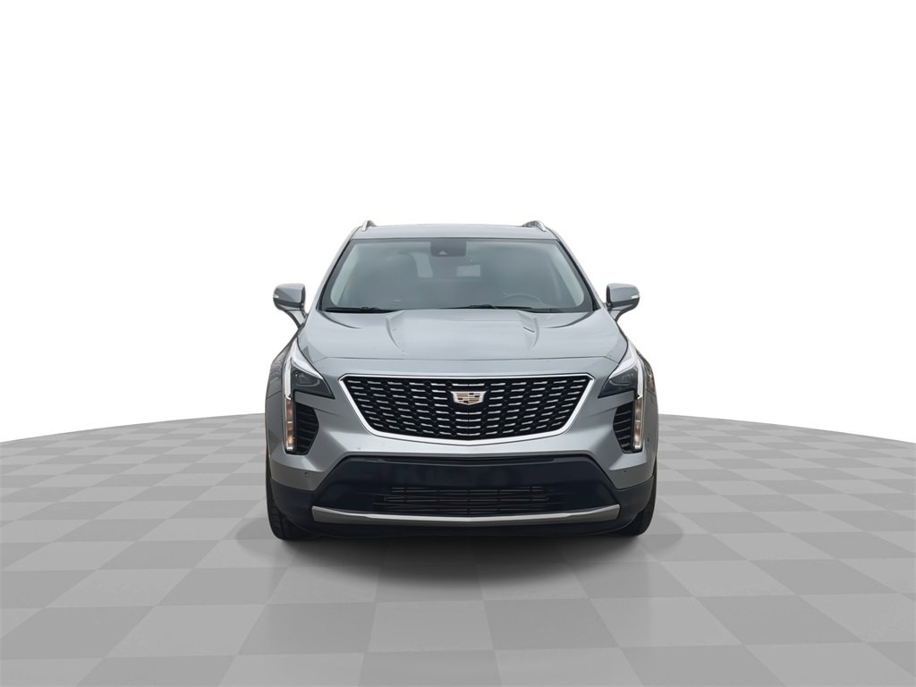 Used 2023 Cadillac XT4 Premium Luxury image 3