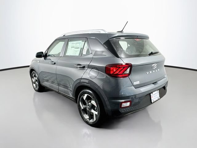 New 2026 Hyundai Venue SEL FWD image 6