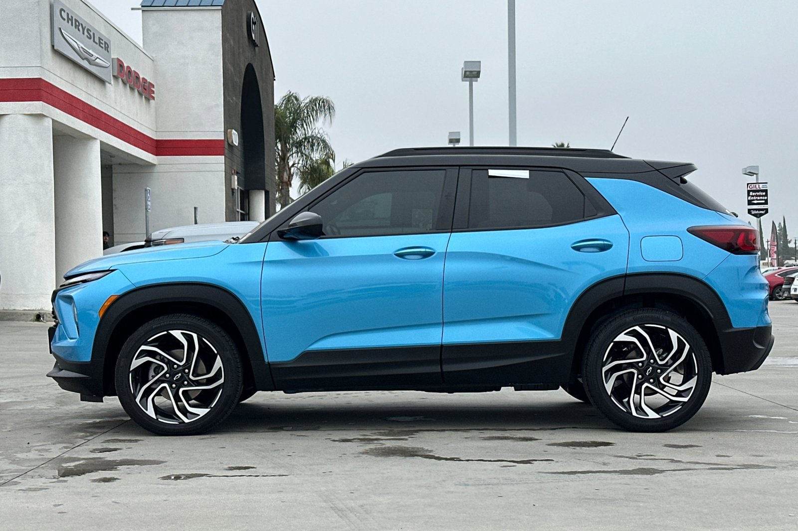 Used 2025 Chevrolet TrailBlazer RS w/ Driver Confidence Package image 3