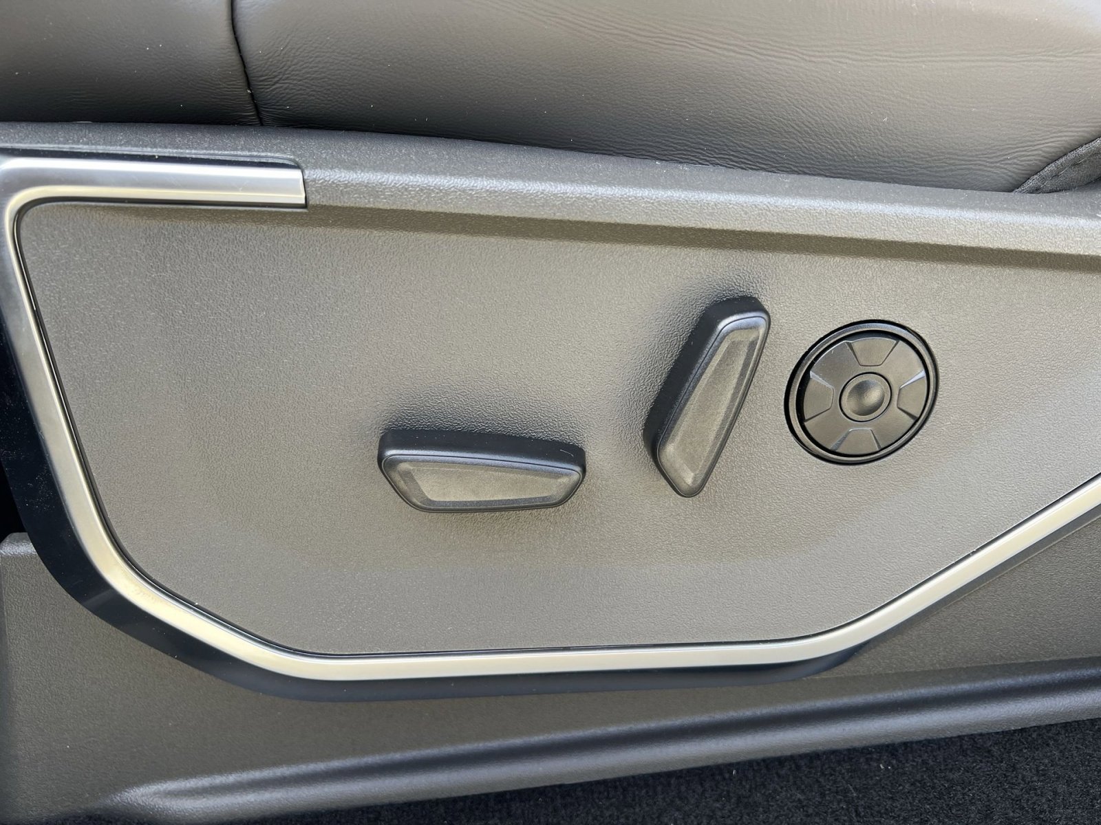 New 2026 Ford F450 Platinum AWD/4WD image 14