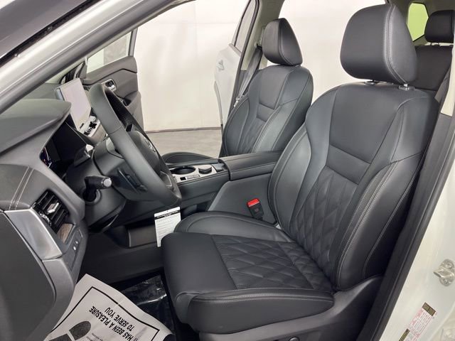 New 2026 Nissan Rogue Platinum image 18